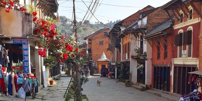 Unique Hotel And Lodge - Pleasure Of Homely Stay - 班迪普尔 外观 照片